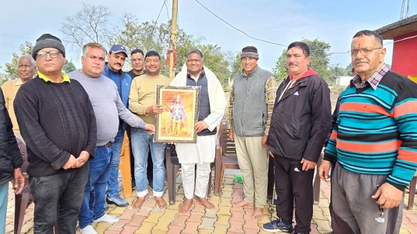 खटीमा के ब्रह्मदेव मंदिर में उमड़ा आस्था का सैलाब, सीएम धामी की घोषणा पर जताया आभार